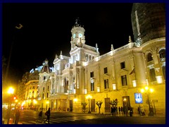 Plaza del Ayuntamiento 79 - Town Hall at night